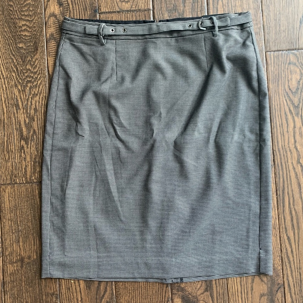 NWT Banana Republic Skirt